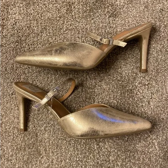 Dolce Vita Elley Gold Heels Pointed Toe. Slip On Size 8.5 M 3.5in heel NWOT - Picture 4 of 9